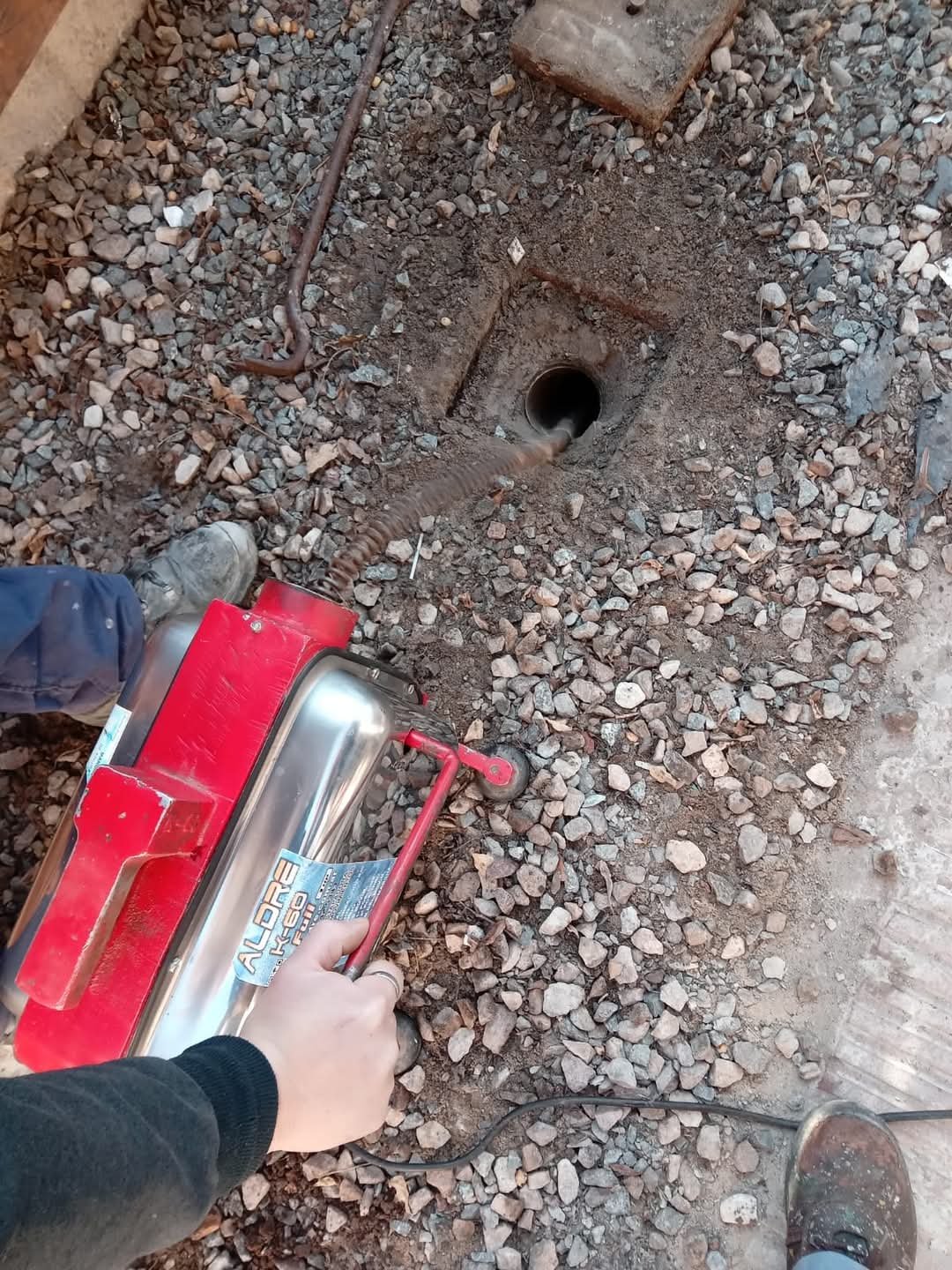Destapador trabajando en Zona Oeste